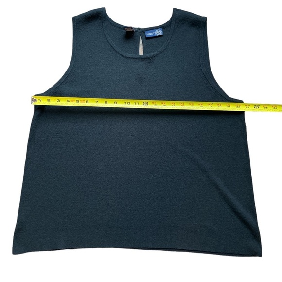 Venezia Jeans Co Black Sleeveless Sweater. New with tags. Size 22/24 - Picture 6 of 8